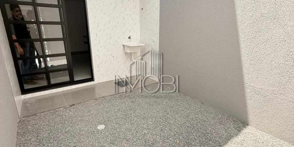 WhatsApp Image 2025-11-26 at 16.19.06 (2)