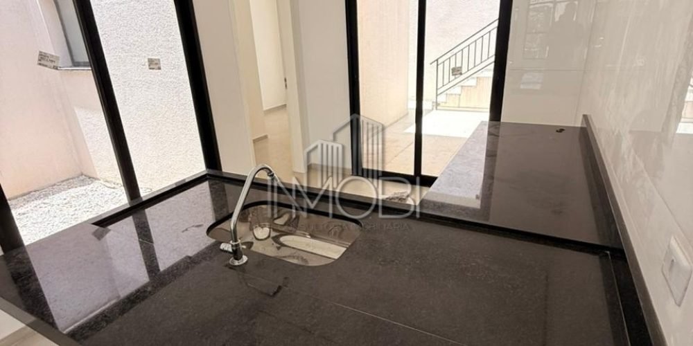 WhatsApp Image 2025-11-29 at 23.04.07 (1)